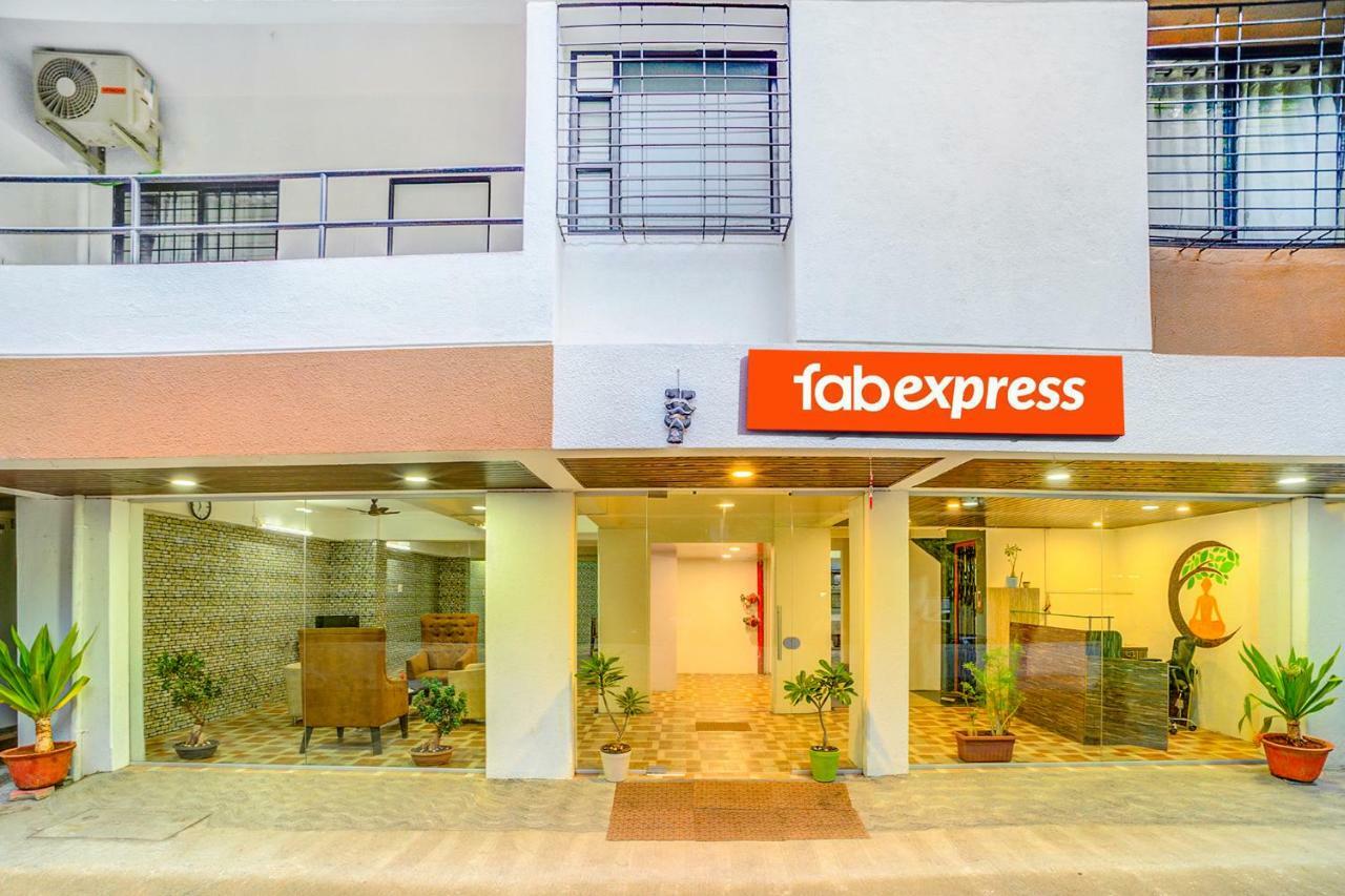 Fabexpress The Paradise Pune Exteriör bild